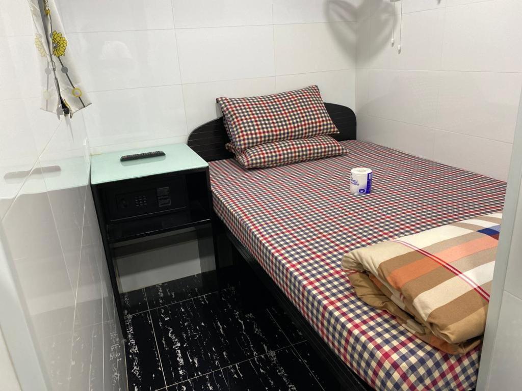 Days Hostel Block D Хонконг Екстериор снимка